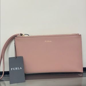 NWT Furla Wristlet (pink)